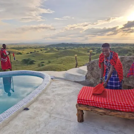 Original Maasai Lodge - Africa Amini Life Engare Nanyuki Exterior photo