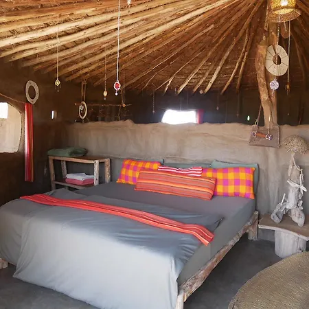 Original Maasai Lodge - Africa Amini Life Engare Nanyuki Exterior photo